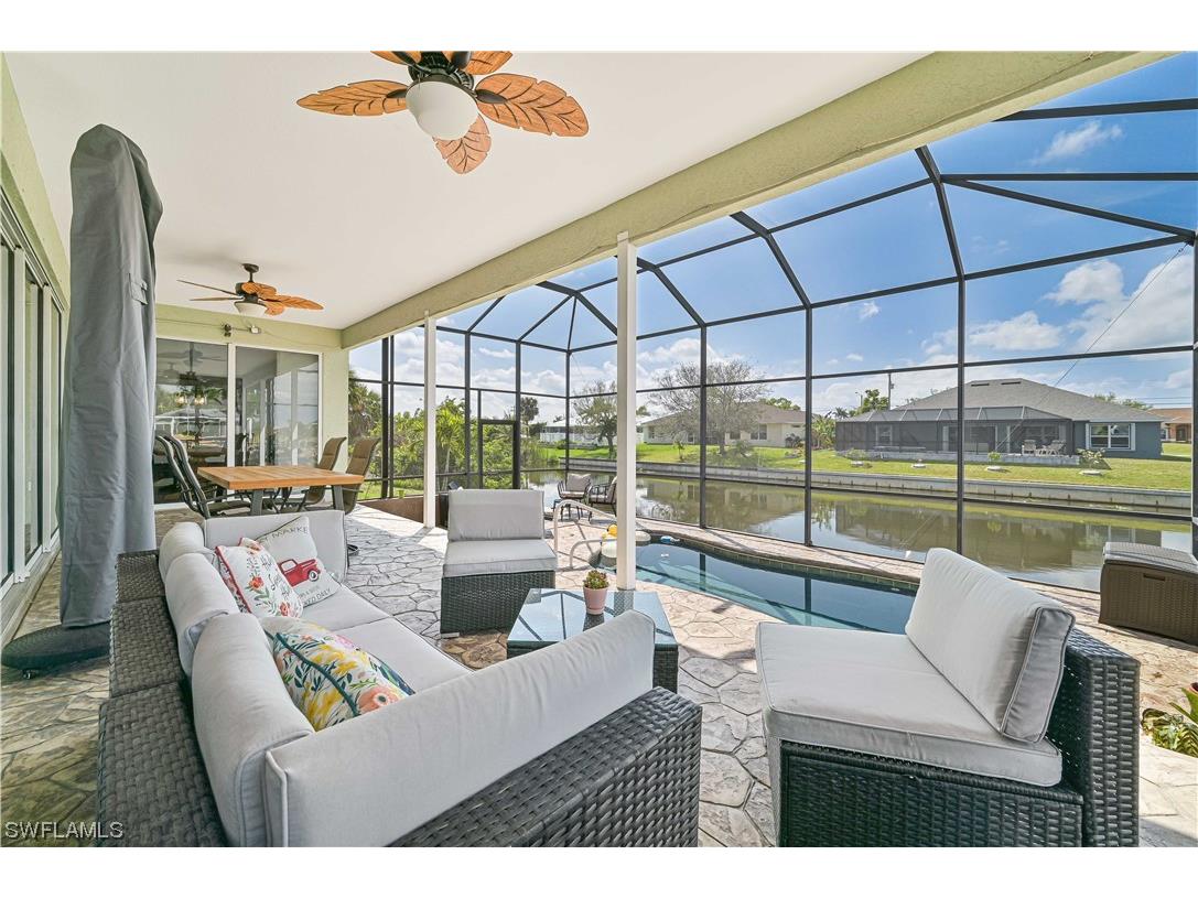 926 SW 8th Place Cape Coral FL 33991 224023017 image1