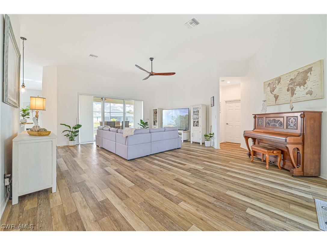 926 SW 8th Place Cape Coral FL 33991 224023017 image15