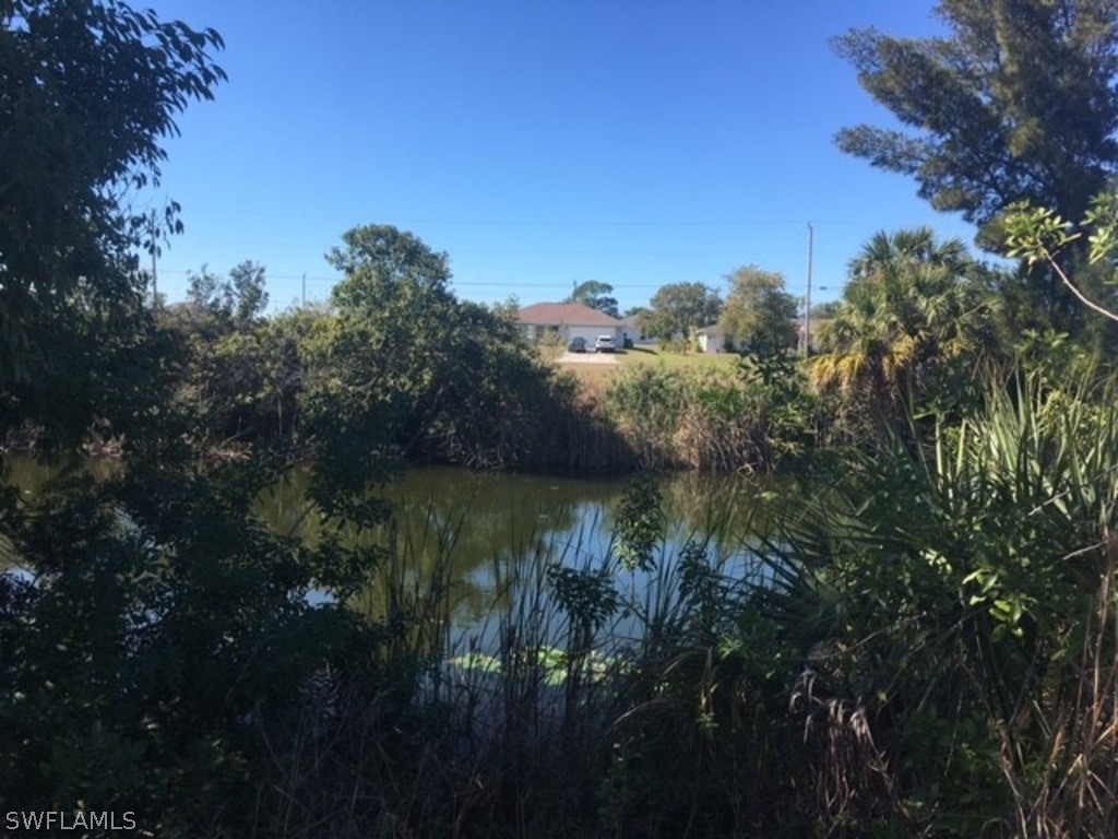 928 NE 1st Place Cape Coral FL 33909 224045091 image1