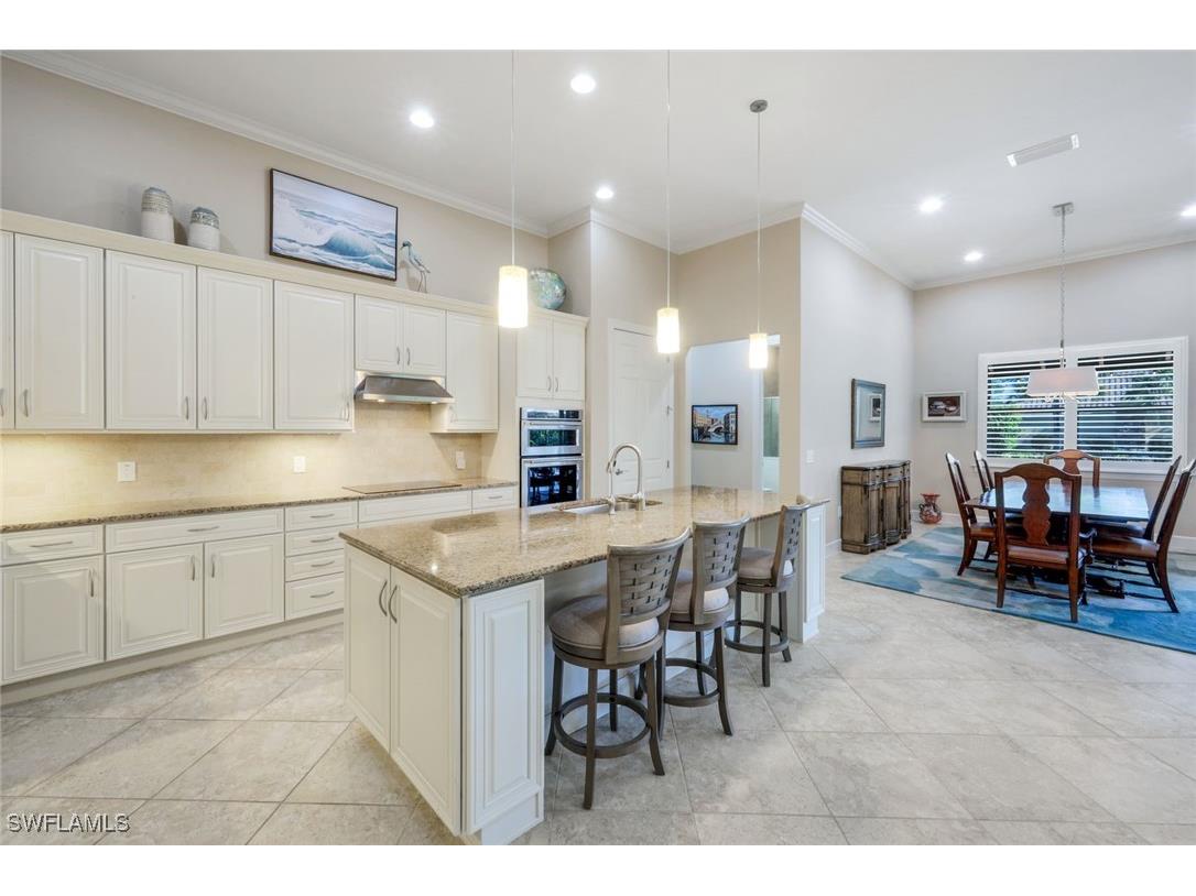 9282 Quarry Drive Naples FL 34120 225034631 image11