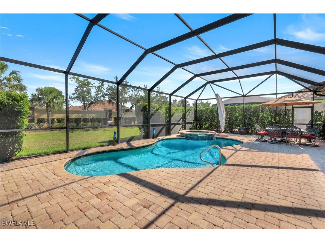 9282 Quarry Drive Naples FL 34120 225034631 image32
