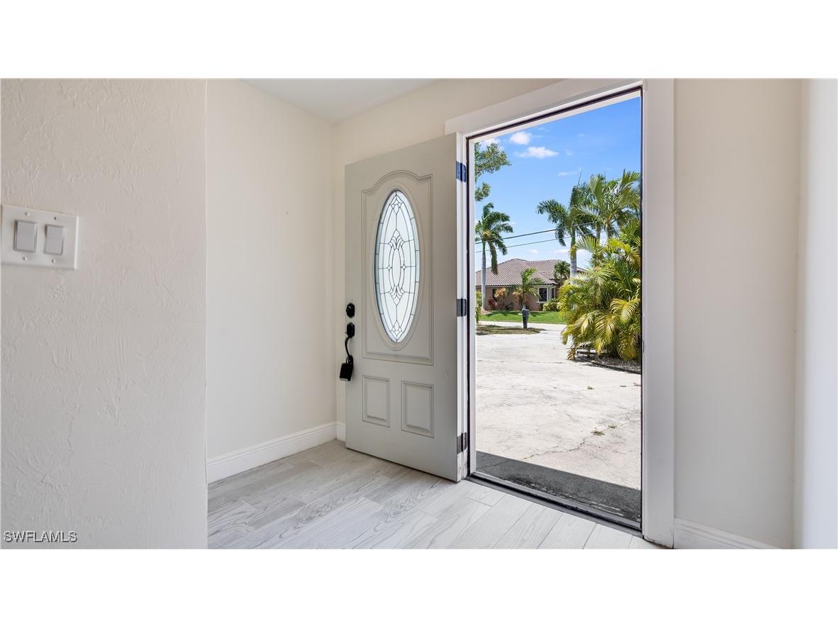 930 SW 28th Street Cape Coral FL 33914 224091463 image3