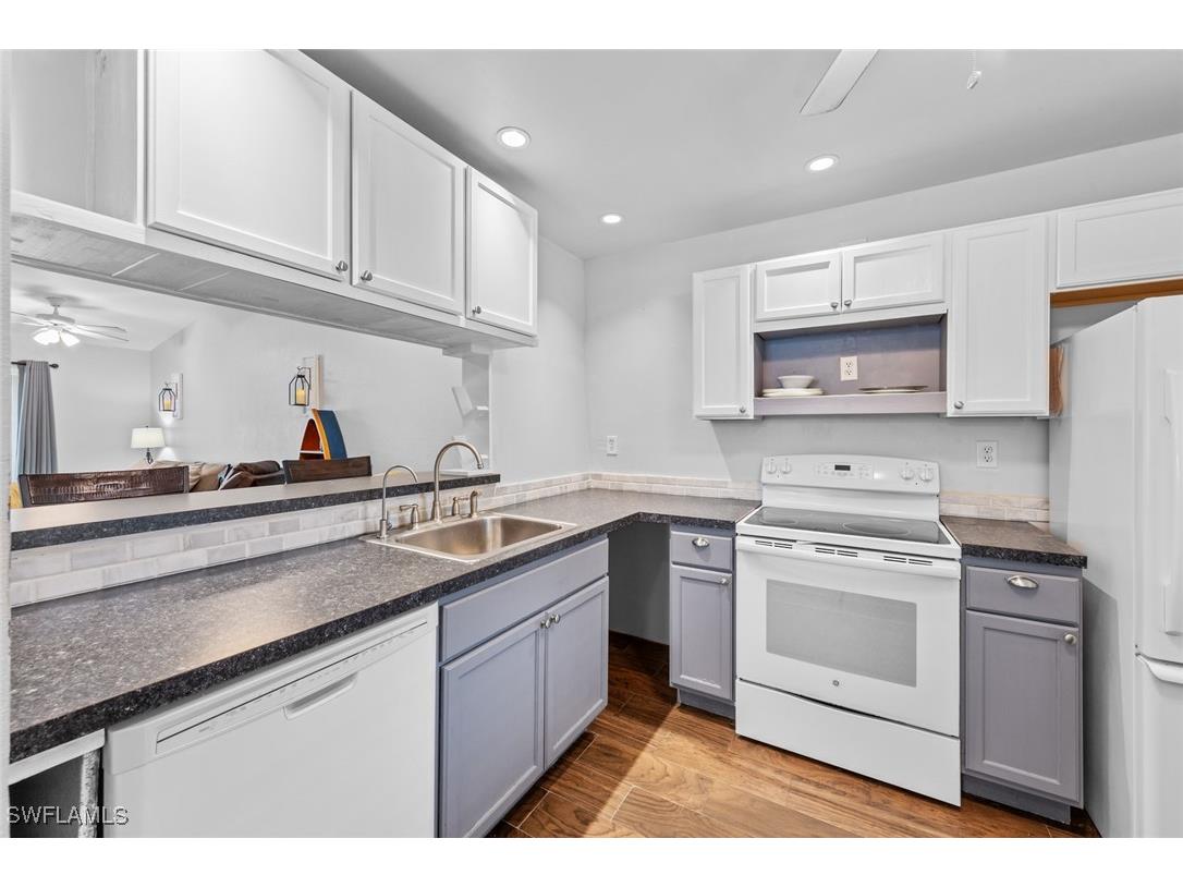 9315 Central Park Drive #201 Fort Myers FL 33919 225034263 image11