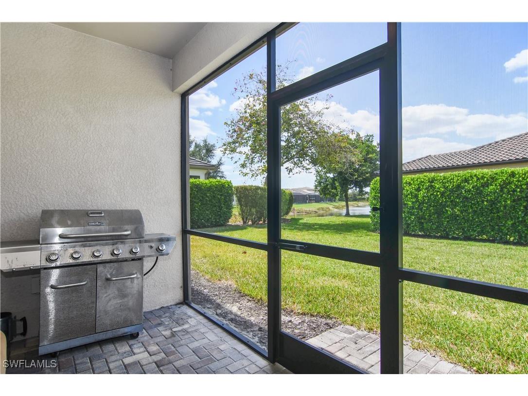 9327 Glenforest Drive Naples FL 34120 225040162 image11