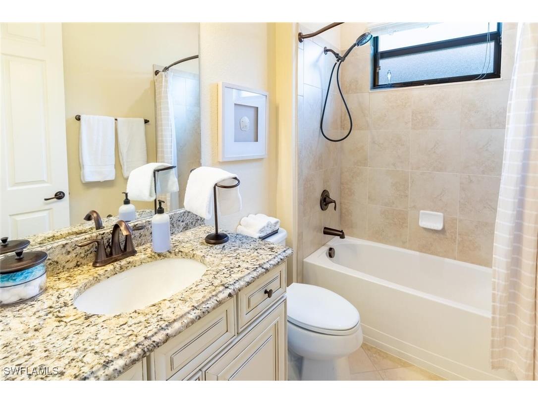 9372 Vercelli Court Naples FL 34113 225048769 image31