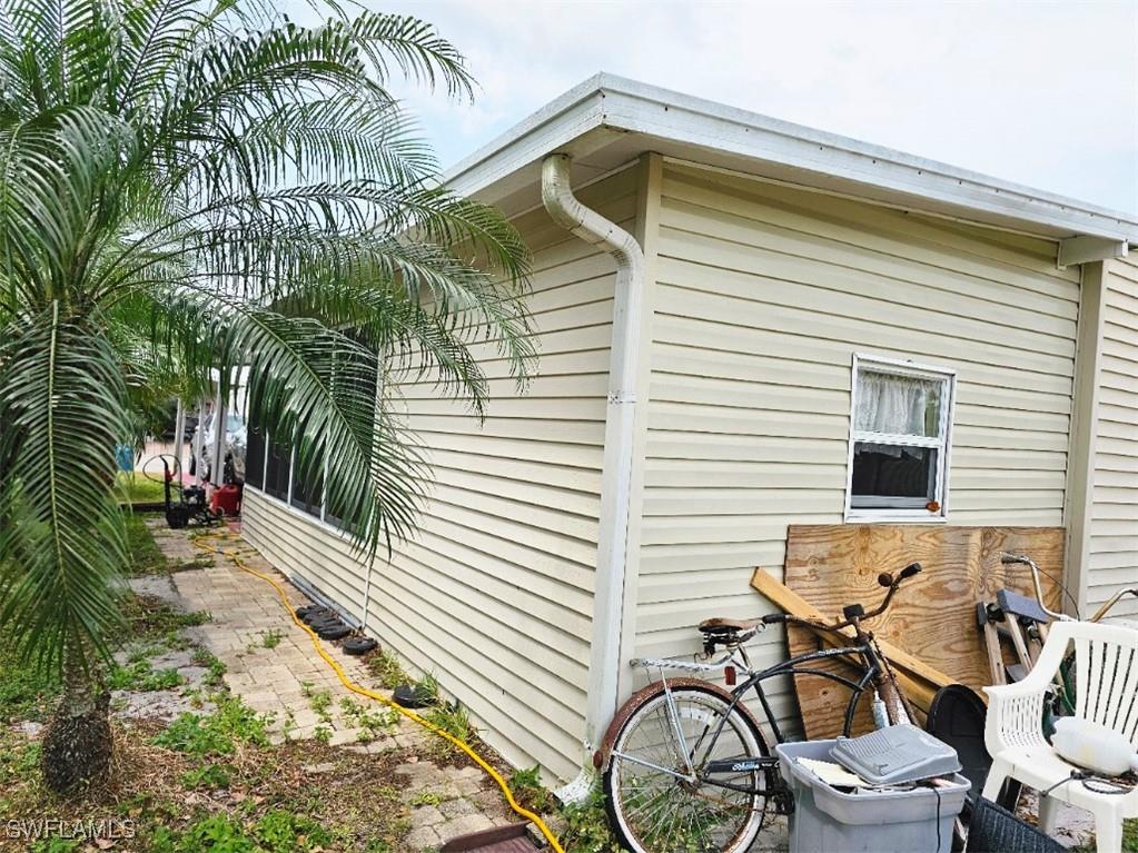 94 Poinsettia Drive Fort Myers FL 33905 225030987 image4