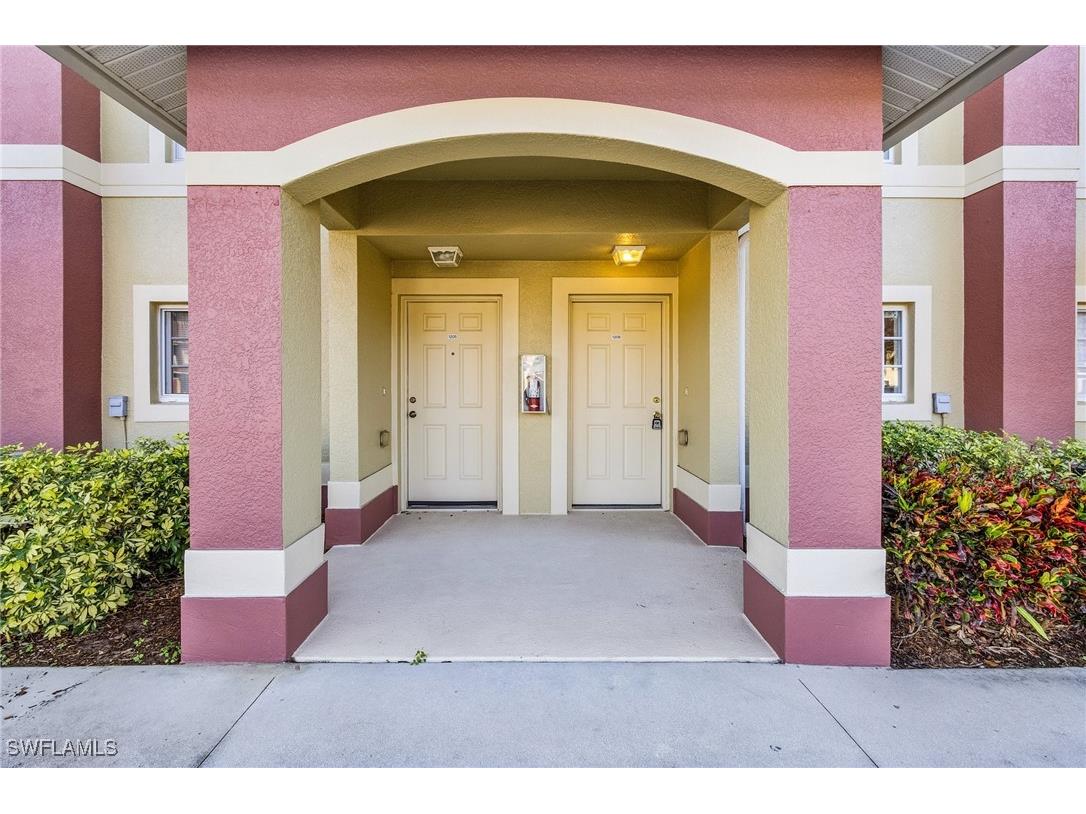 9419 Ivy Brook Run #1206 Fort Myers FL 33913 225000368 image1