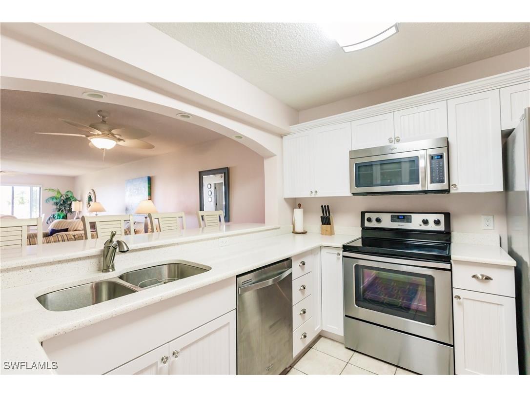 9435 Sunset Harbor Lane #223 Fort Myers FL 33919 225035100 image3