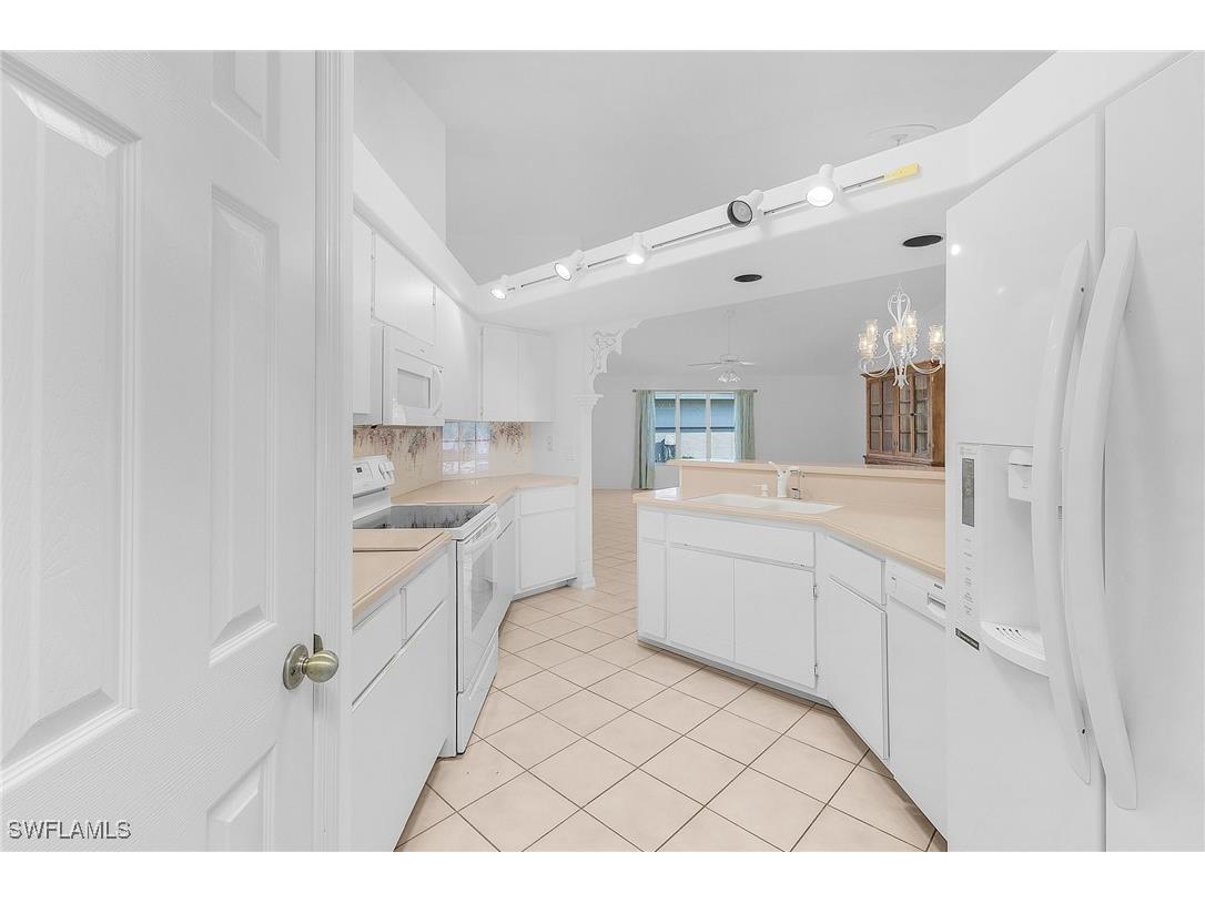 9439 Palm Island Circle North Fort Myers FL 33903 225013771 image5