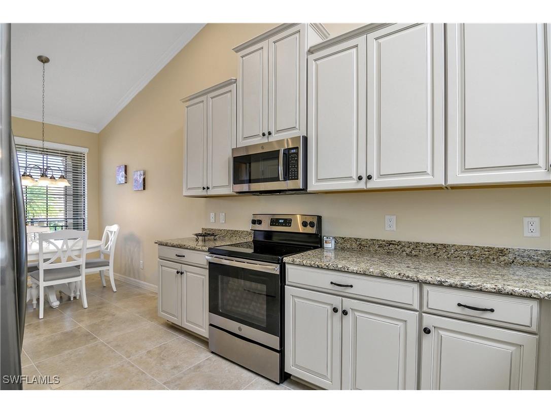 9440 Benvenuto Court #3-204 Naples FL 34119 225025680 image4