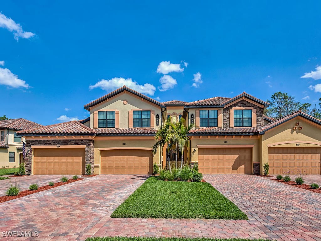 9484 Casoria Court #201 Naples FL 34113 225045412 image3
