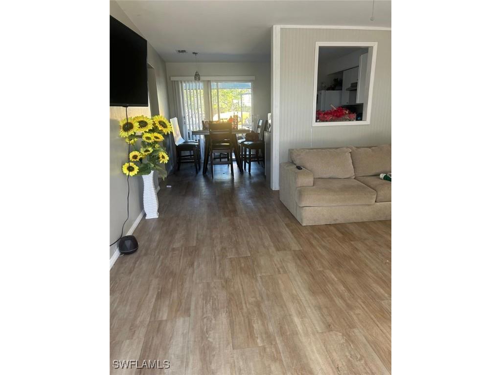 949-949 NE Pine Island Lane #947 Cape Coral FL 33909 225025318 image2