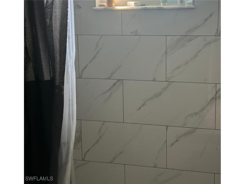 949-949 NE Pine Island Lane #947 Cape Coral FL 33909 225025318 image3