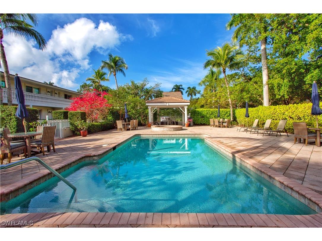 950 7th Avenue S #23 Naples FL 34102 223059254 image1