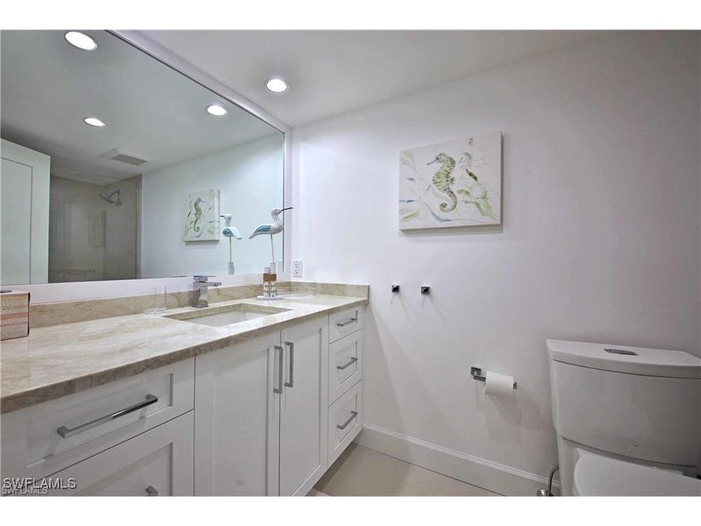 9517 Gulf Shore Drive #401 Naples FL 34108 225047848 image9