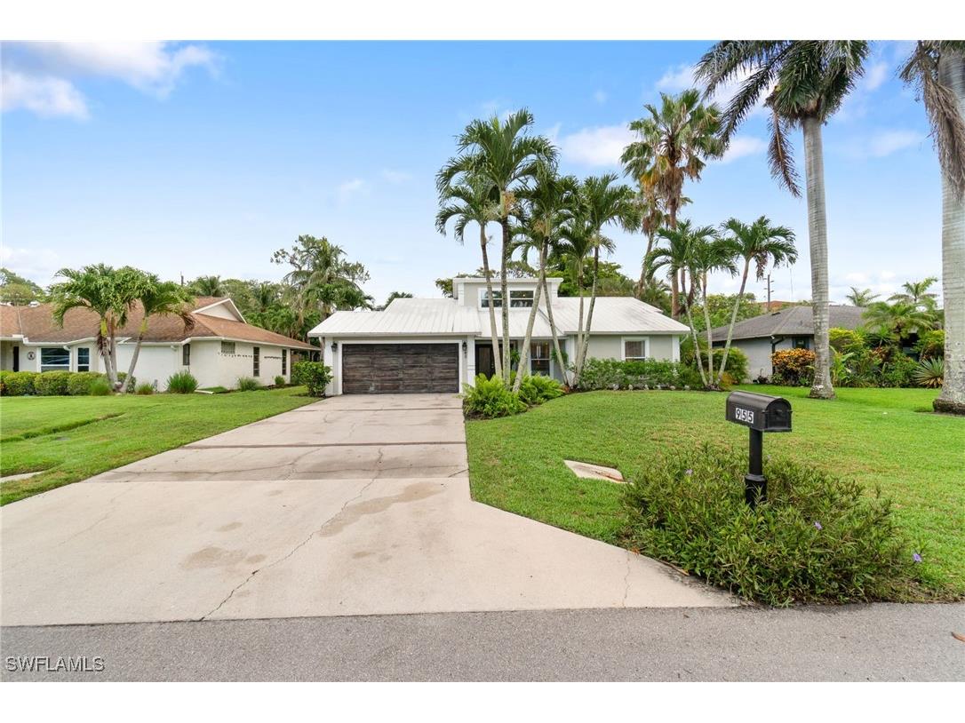 955 Hidden Terrace Road Naples FL 34104 225052203 image1