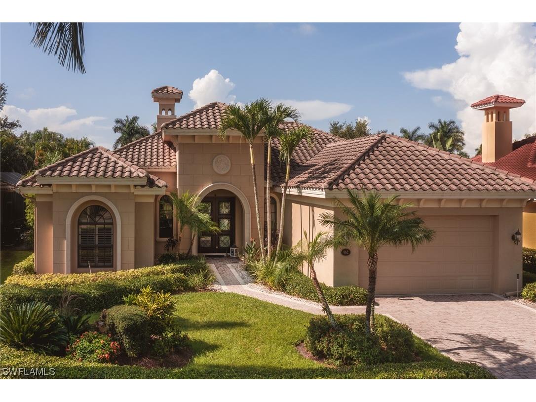 962 Tivoli Court Naples FL 34104 223057400 image1