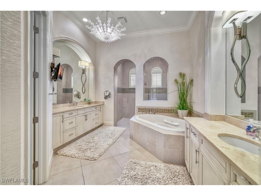 9647 Lipari Court Naples FL 34113 225046084 image21