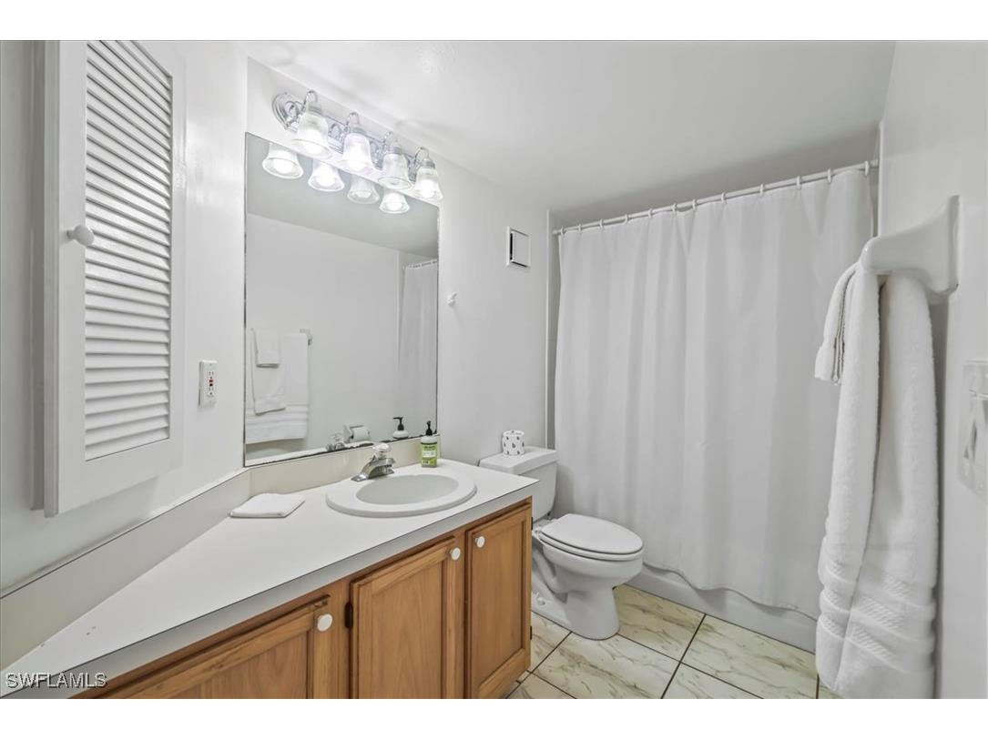 9652 Windsor Gardens Lane #105 Fort Myers FL 33919 225050617 image12