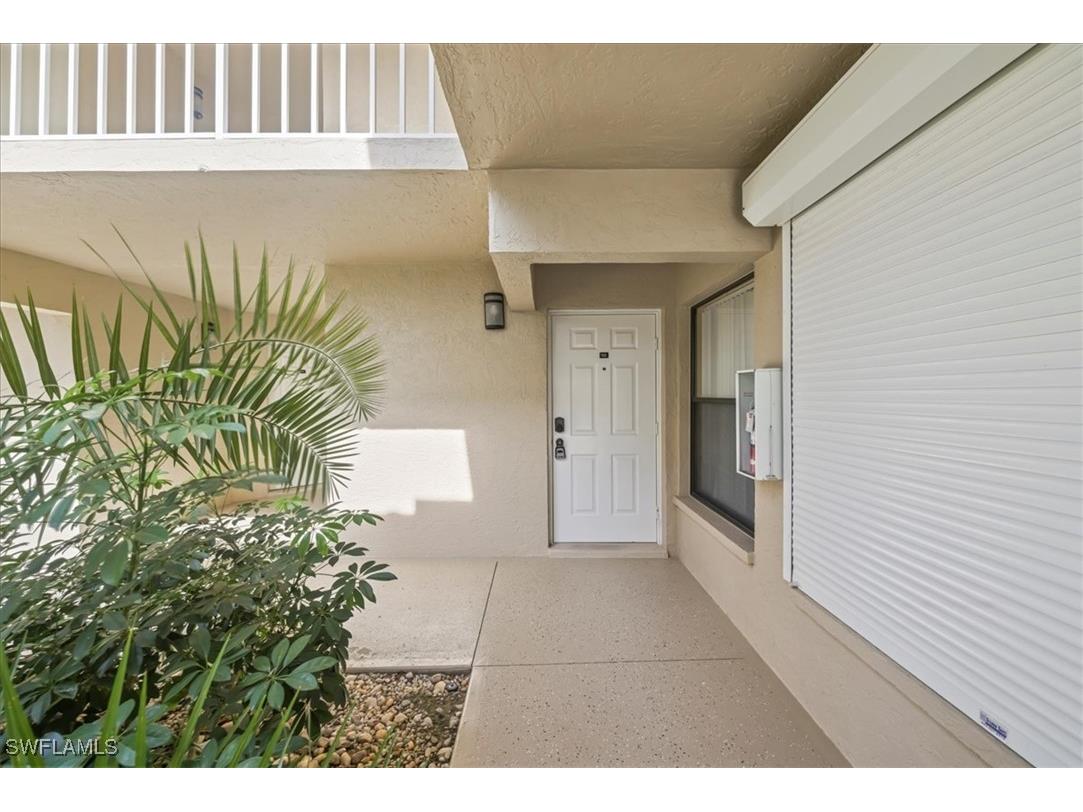 9652 Windsor Gardens Lane #105 Fort Myers FL 33919 225050617 image3