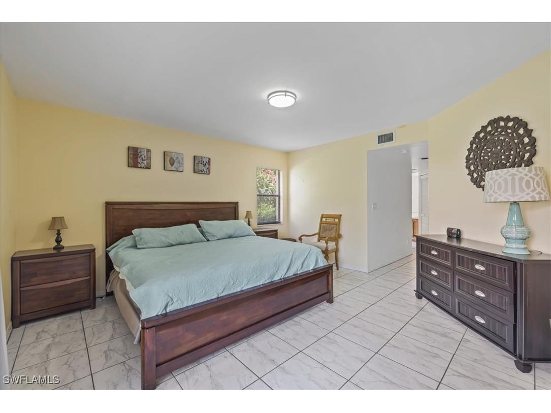 9652 Windsor Gardens Lane #105 Fort Myers FL 33919 225050617 image6