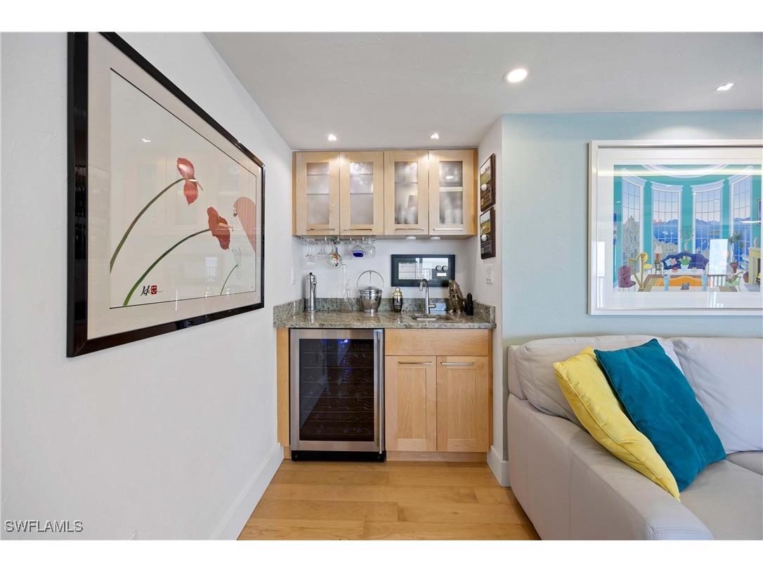 9653 Gulf Shore Drive #702 Naples FL 34108 225026551 image4