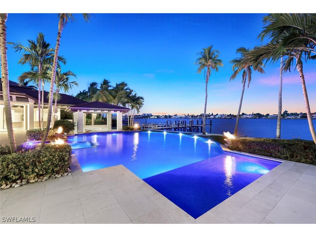 970 Aqua Circle Naples FL 34102 224040729 image23