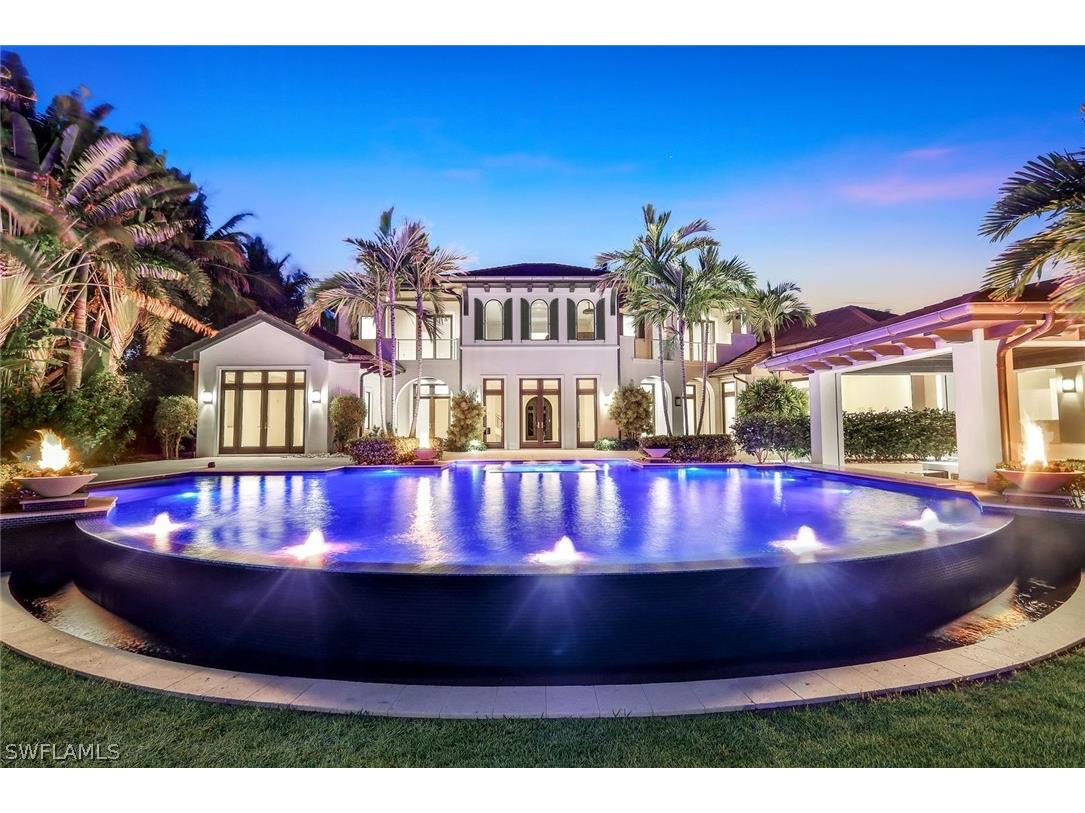 970 Aqua Circle Naples FL 34102 224040729 image24