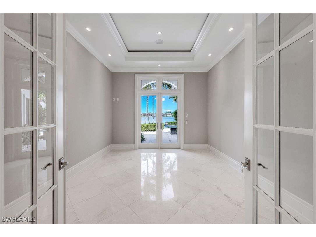 970 Aqua Circle Naples FL 34102 224040729 image26