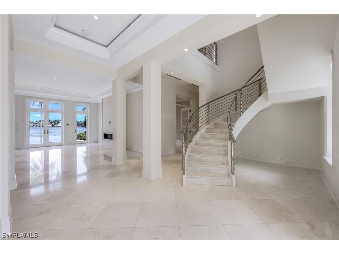 970 Aqua Circle Naples FL 34102 224040729 image30