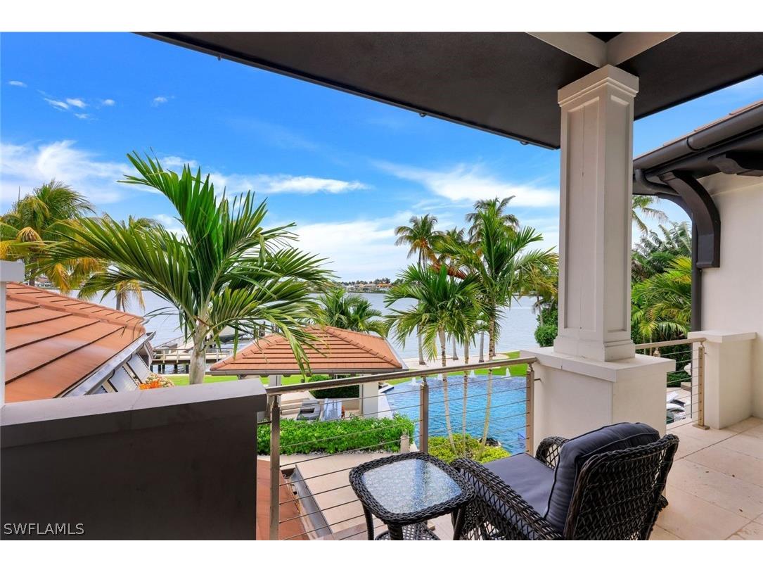 970 Aqua Circle Naples FL 34102 224040729 image33