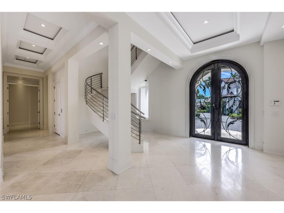 970 Aqua Circle Naples FL 34102 224040729 image35