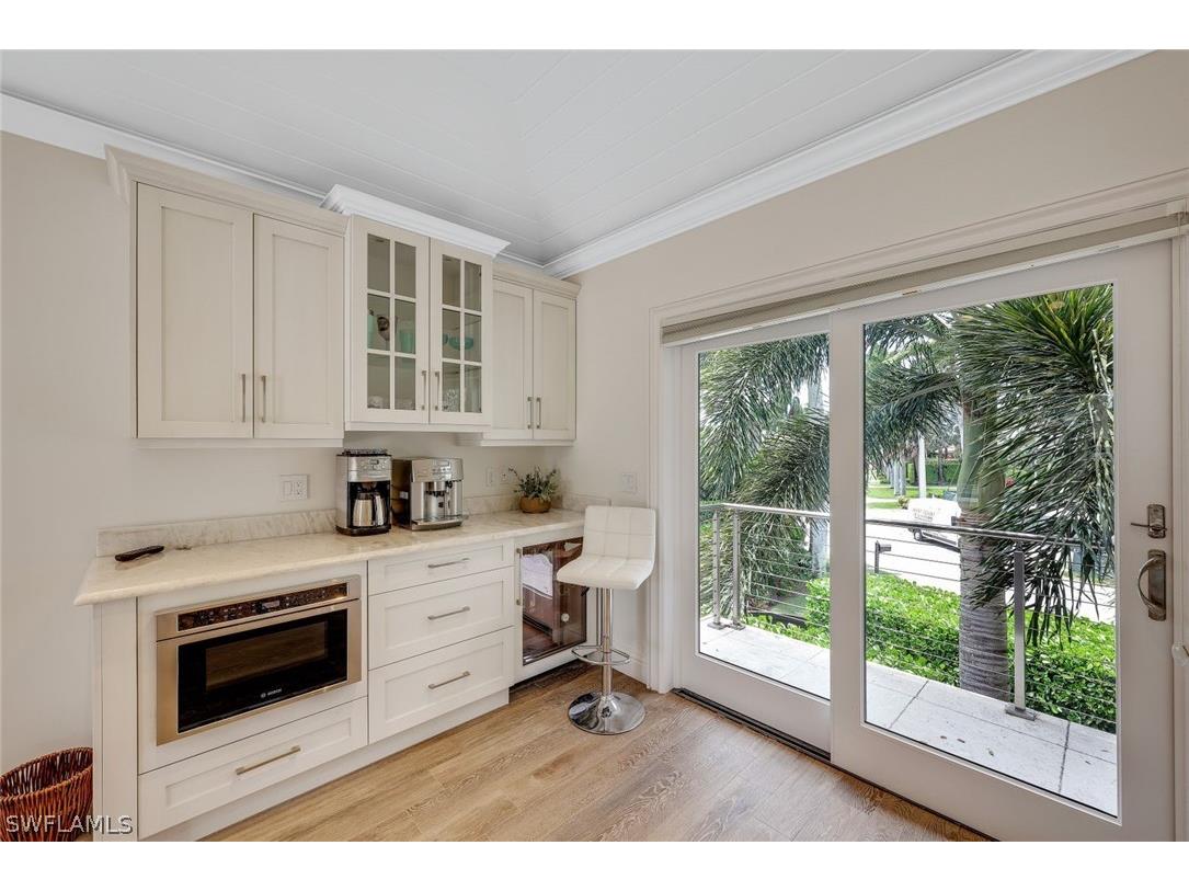 970 Aqua Circle Naples FL 34102 224040729 image37