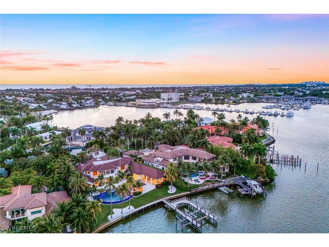 970 Aqua Circle Naples FL 34102 224040729 image40