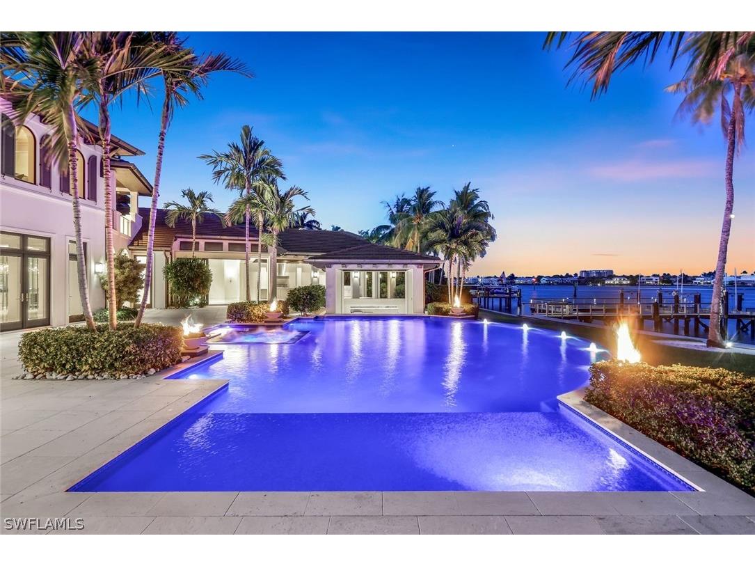 970 Aqua Circle Naples FL 34102 224040729 image42