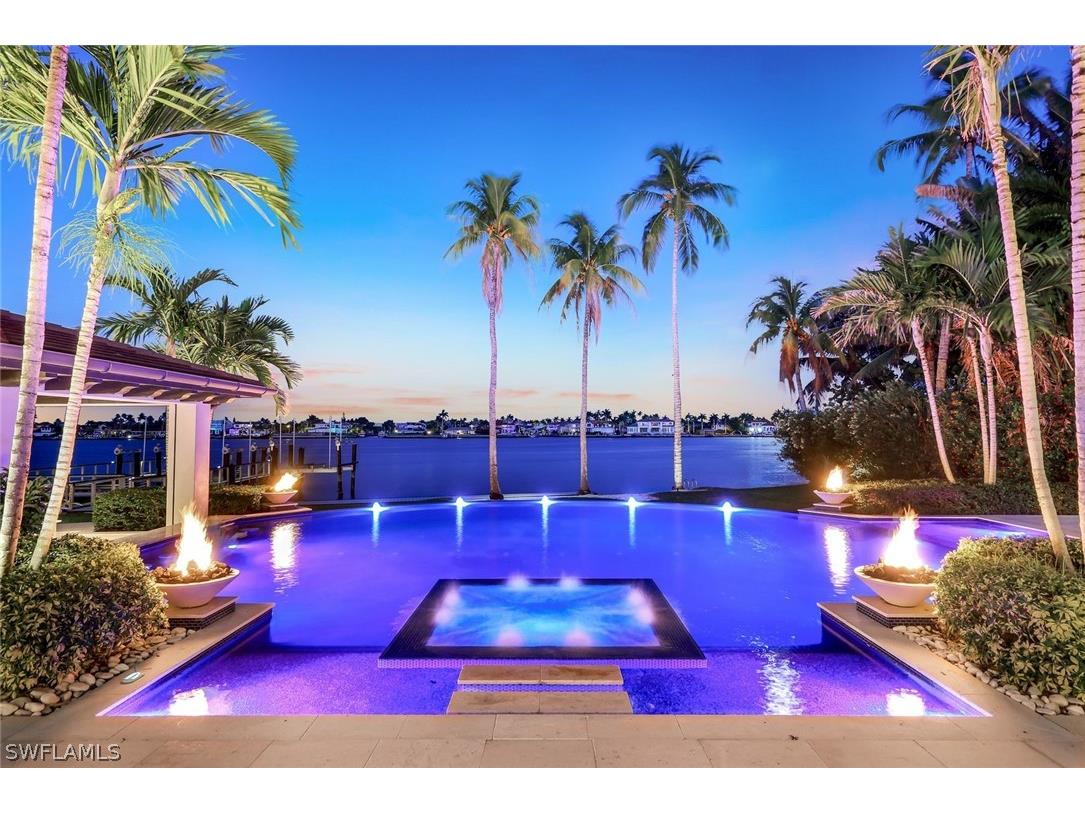 970 Aqua Circle Naples FL 34102 224040729 image43