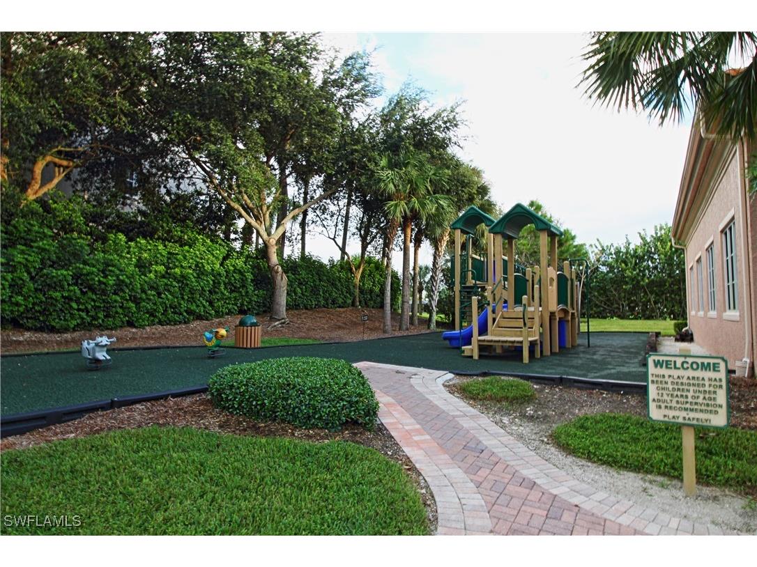 970 Egrets Run #201 Naples FL 34108 225032144 image44