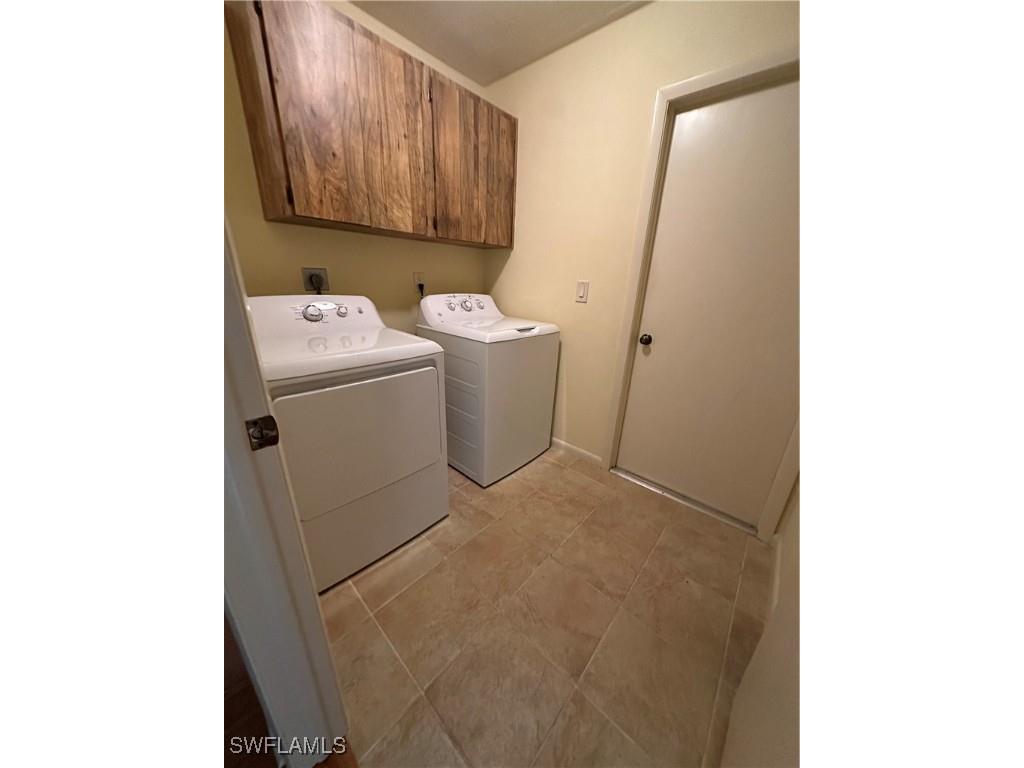 9708 Foxglove Circle Fort Myers FL 33919 225041796 image12