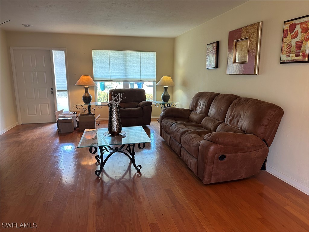 9708 Foxglove Circle Fort Myers FL 33919 225041796 image3