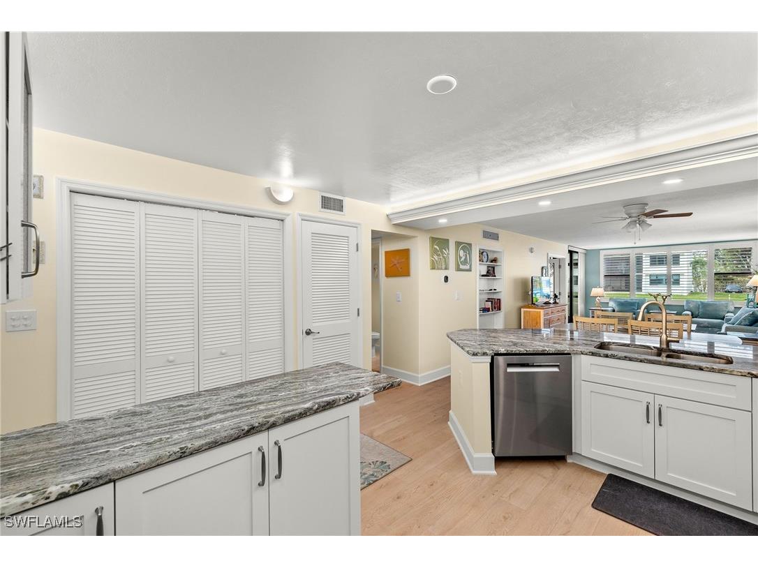 979 E Gulf Drive #D441 Sanibel FL 33957 225025070 image9