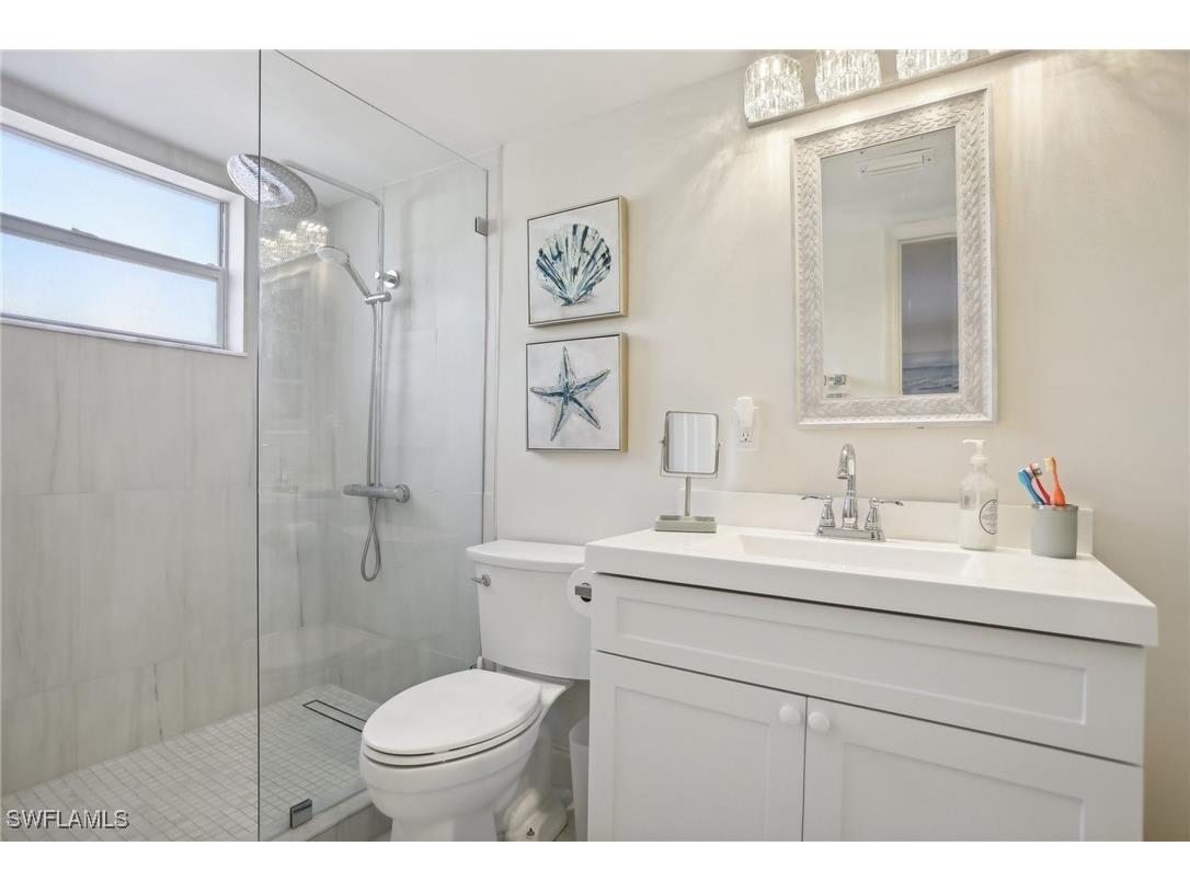 980 7th Avenue S #104 Naples FL 34102 225047710 image11