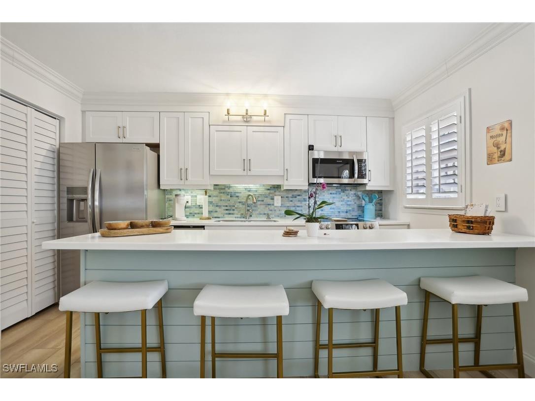 980 7th Avenue S #104 Naples FL 34102 225047710 image7