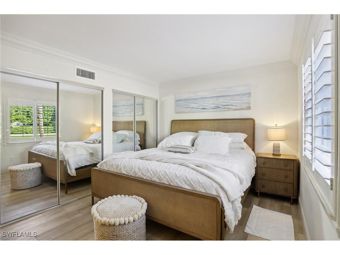 980 7th Avenue S #104 Naples FL 34102 225047710 image9