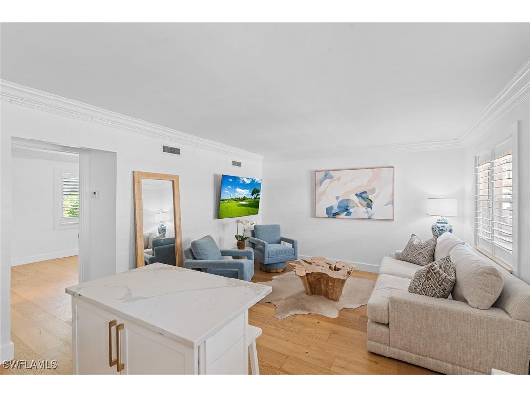 980 7th Avenue S #107 Naples FL 34102 225035336 image2