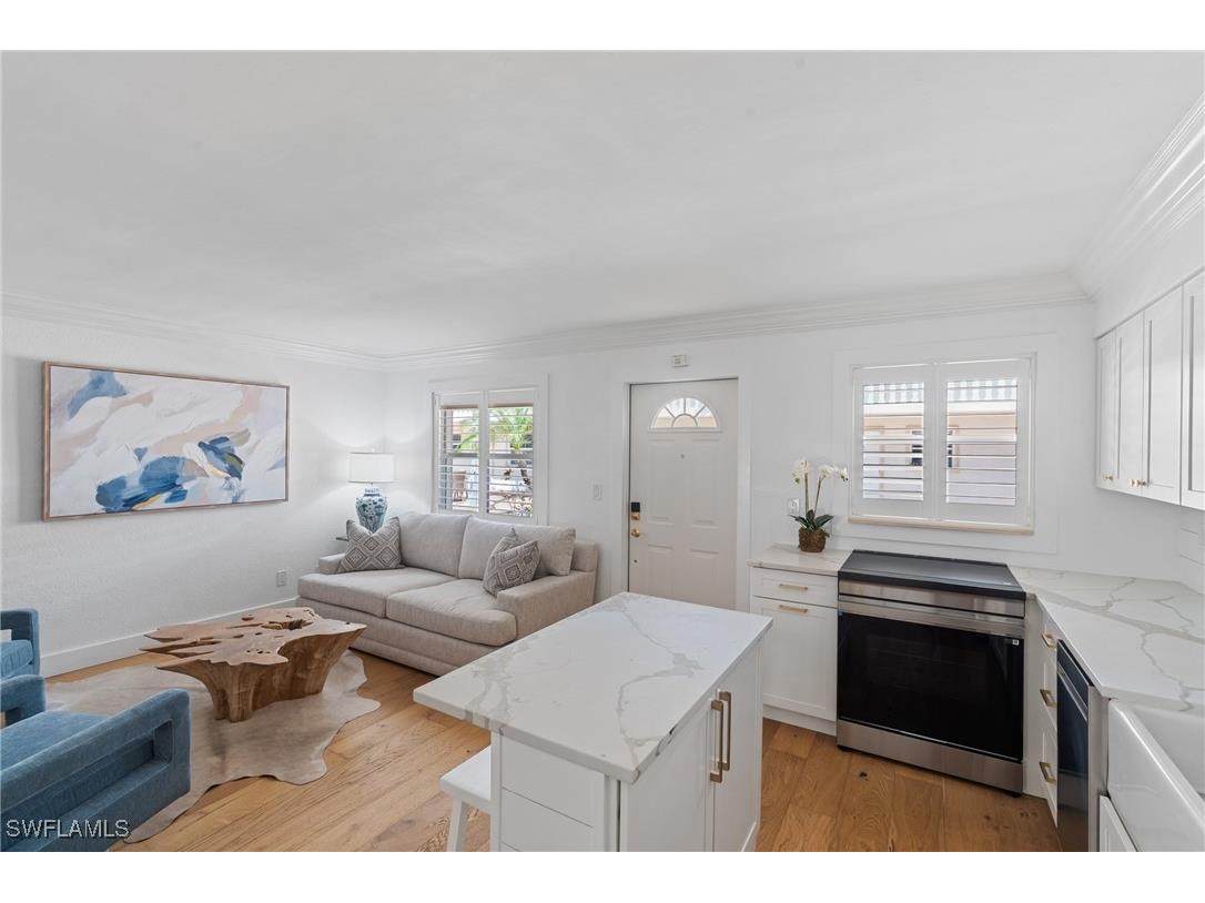 980 7th Avenue S #107 Naples FL 34102 225035336 image4