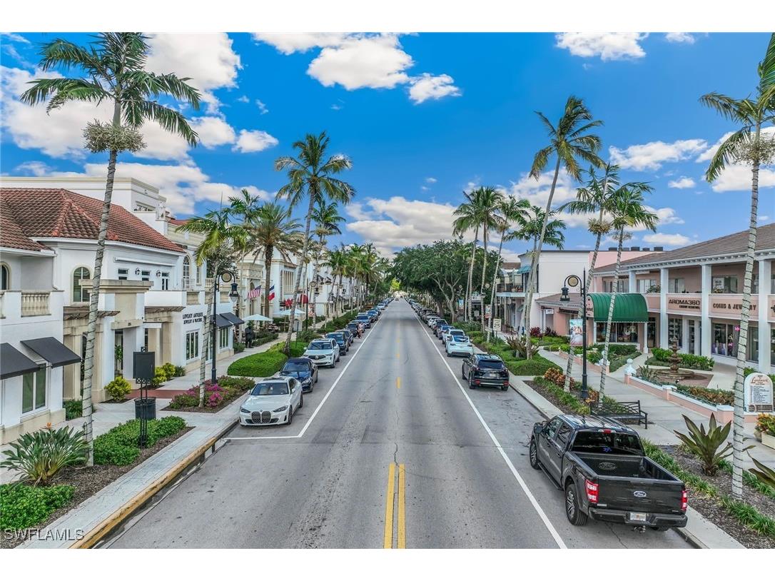 980 7th Avenue S #201 Naples FL 34102 225050648 image19