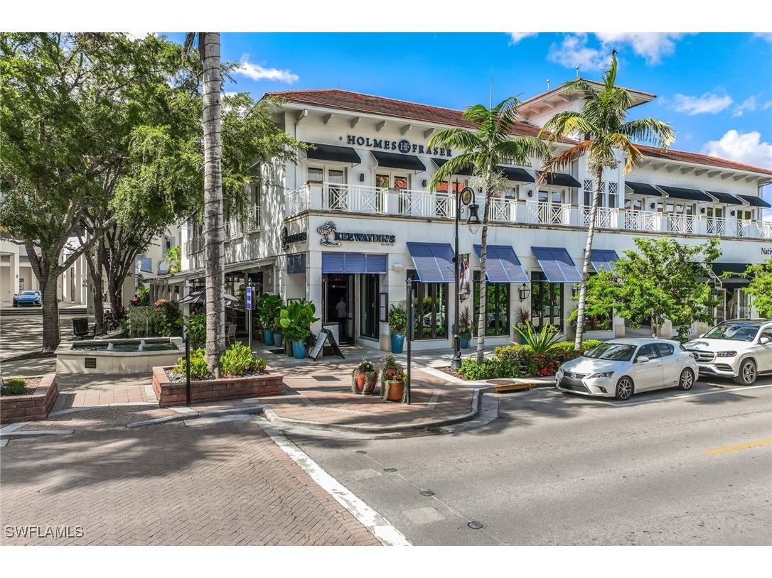 980 7th Avenue S #201 Naples FL 34102 225050648 image25