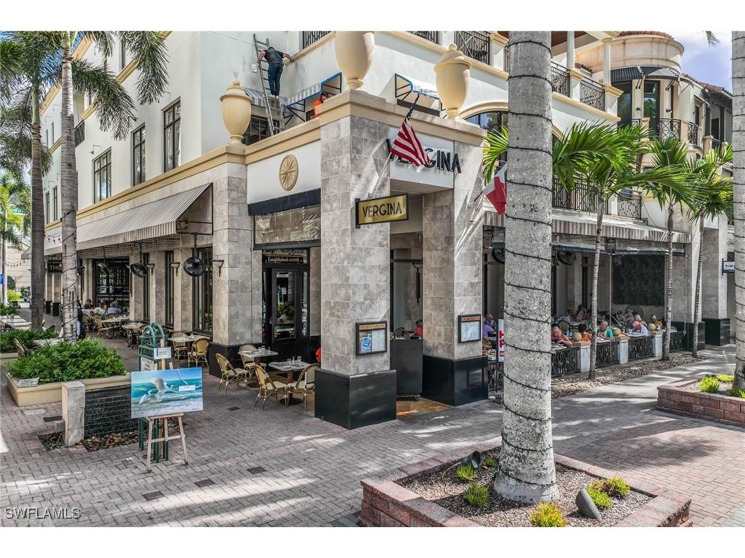 980 7th Avenue S #201 Naples FL 34102 225050648 image28