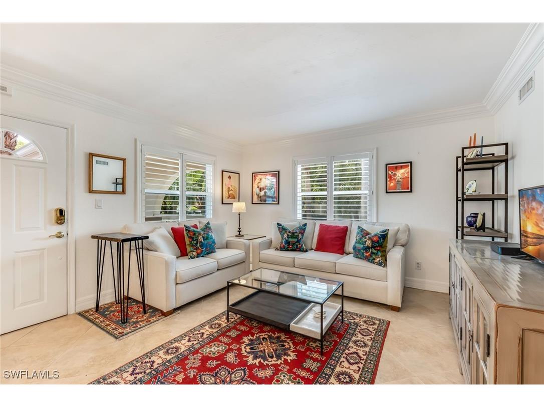 980 7th Avenue S #201 Naples FL 34102 225050648 image5