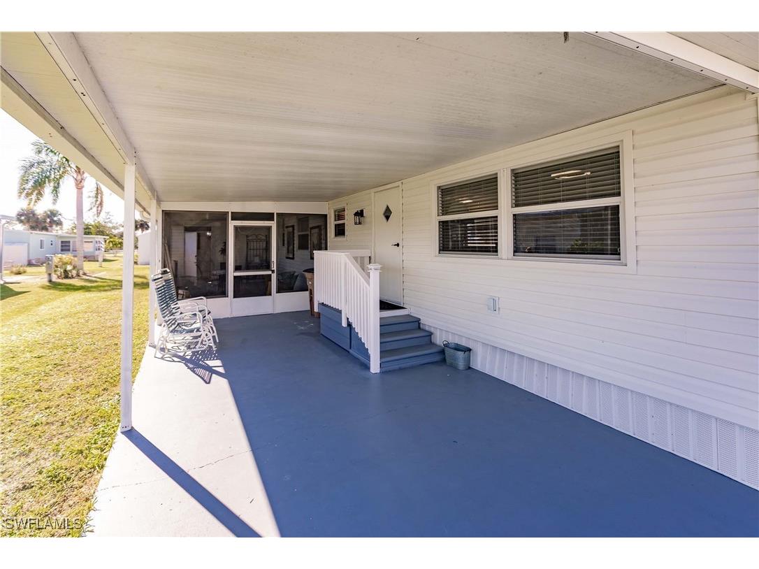 9806 Sugarberry Way Fort Myers FL 33905 224104426 image19